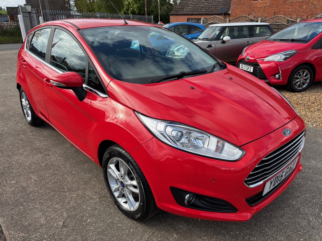 Ford Fiesta 1.0T Ecoboost Zetec Euro 5 S S Red