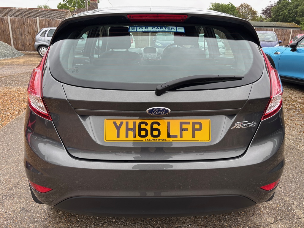 Ford Fiesta 1.25 Zetec Euro 6 Grey #5
