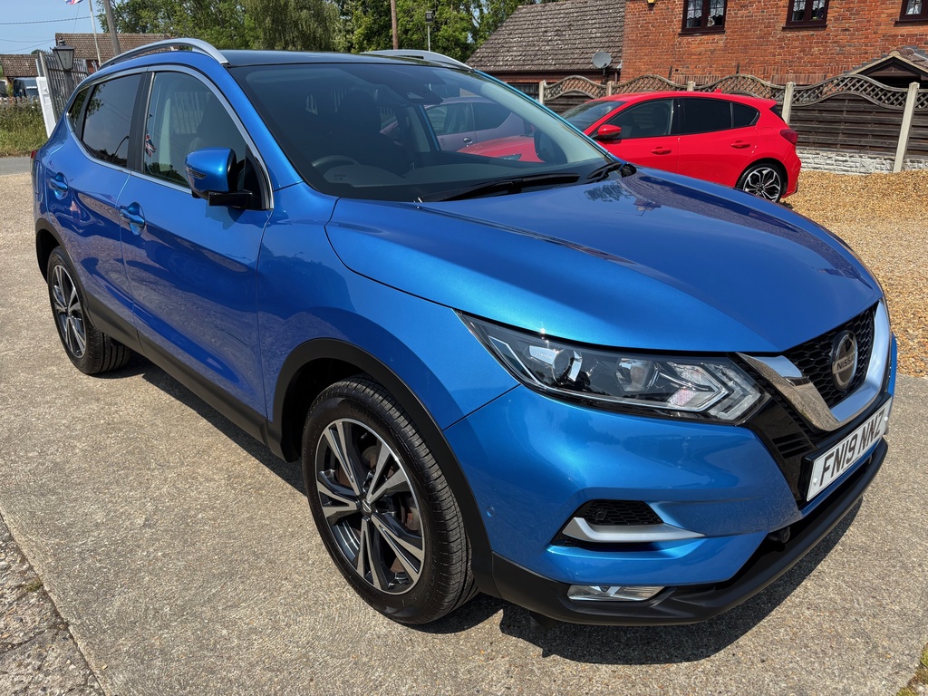Nissan Qashqai 1.3 Dig-t N-connecta Euro 6 S S Blue