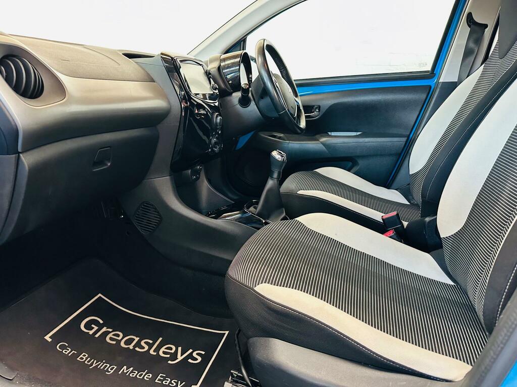 Peugeot 108 1.2 Puretech Allure Top Euro 6 EO16UCF Blue #3
