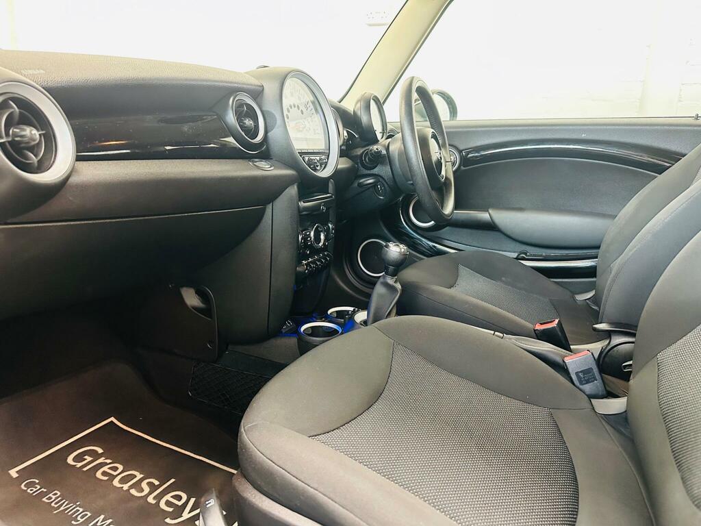 Mini Hatch 1.6 One D Euro 5 Ss OV13SBY Black #3