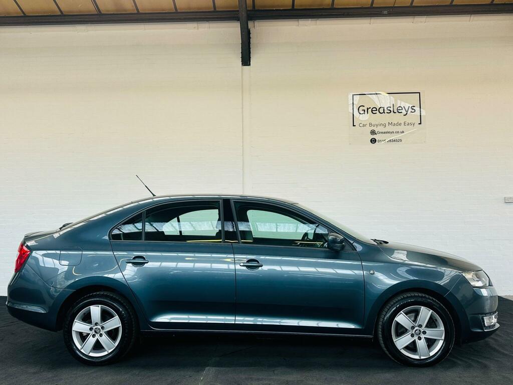 Skoda Rapid Sport Tsi Blue #6