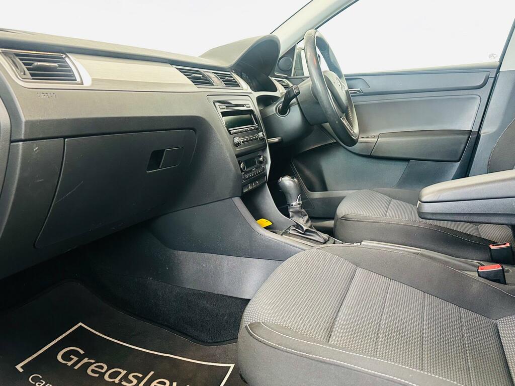 Skoda Rapid Sport Tsi Blue #3