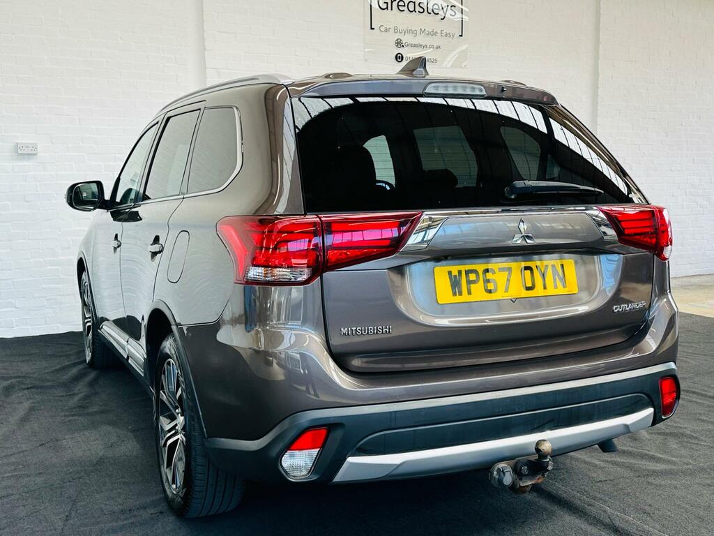Mitsubishi Outlander 2.2 Di-d 4 4Wd Euro 6 Brown #2