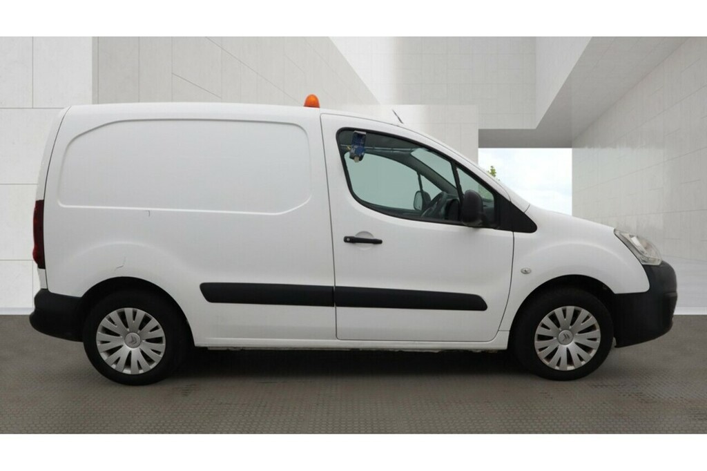 Citroen Berlingo Bluehdi 625 Enterprise U2119 Ulez CN67AXK White #5