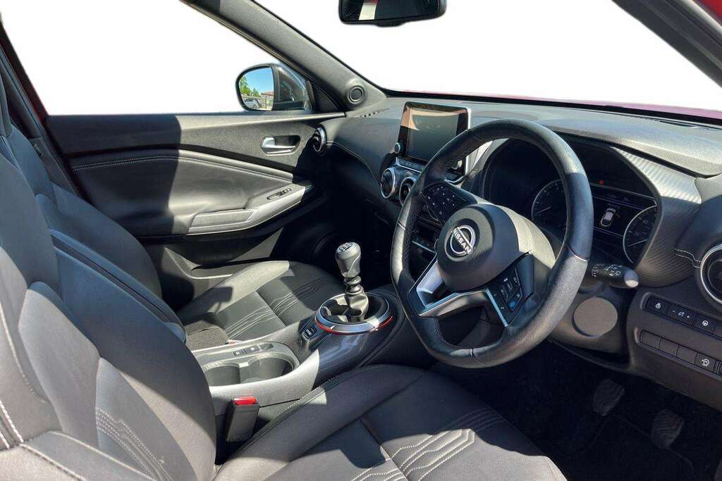 Nissan Juke Tekna Dig-t DX73ZKD Red #3