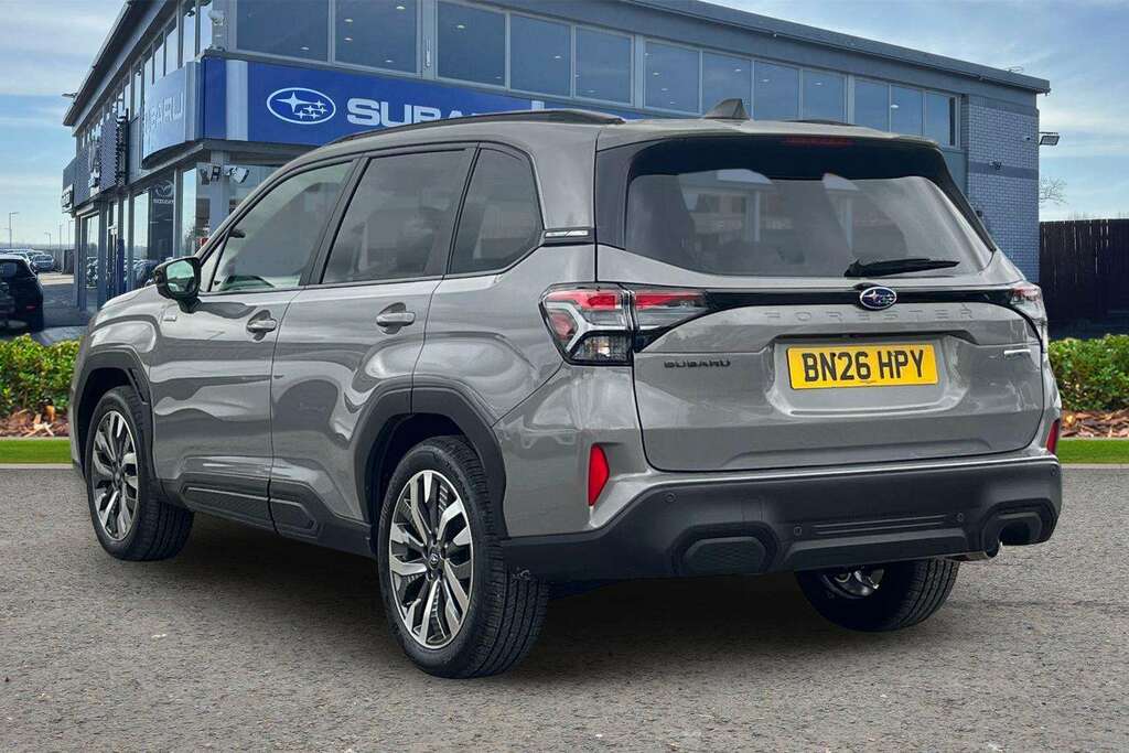 Subaru Forester 2.0I Touring  #2