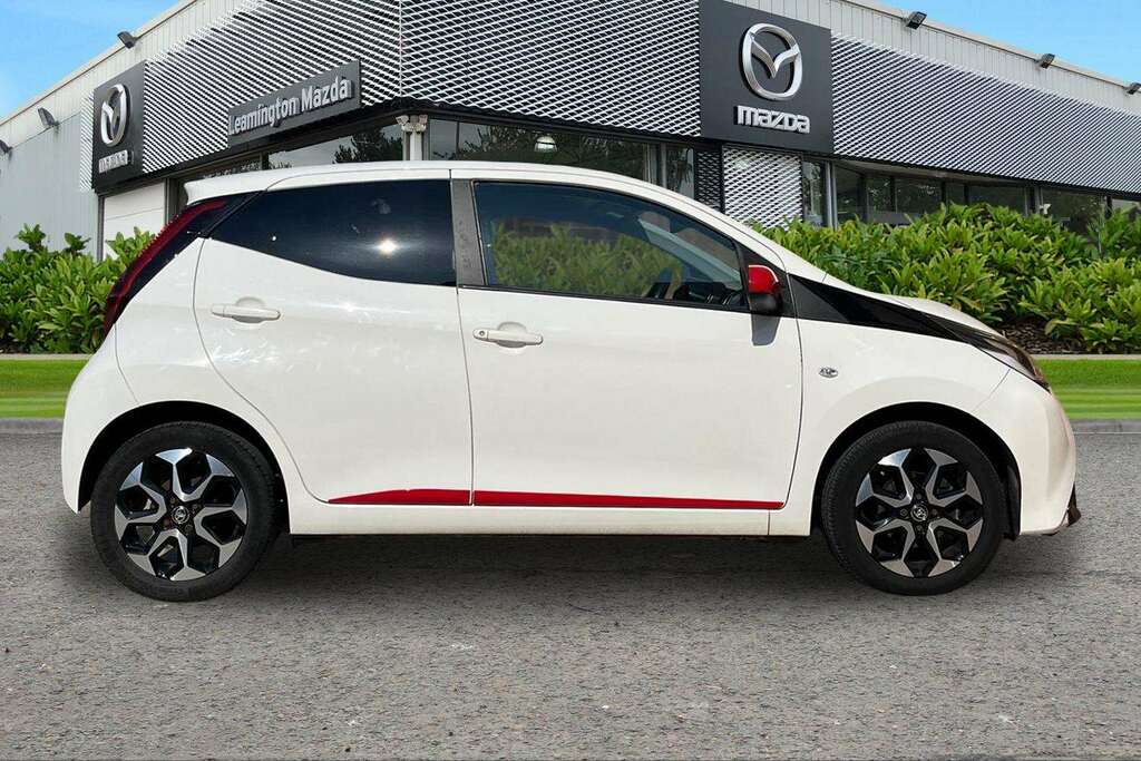 Toyota Aygo X X-trend Vvt-i YV68TTK White #4