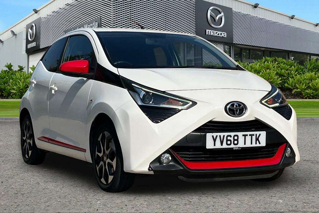 Toyota Aygo X X-trend Vvt-i White