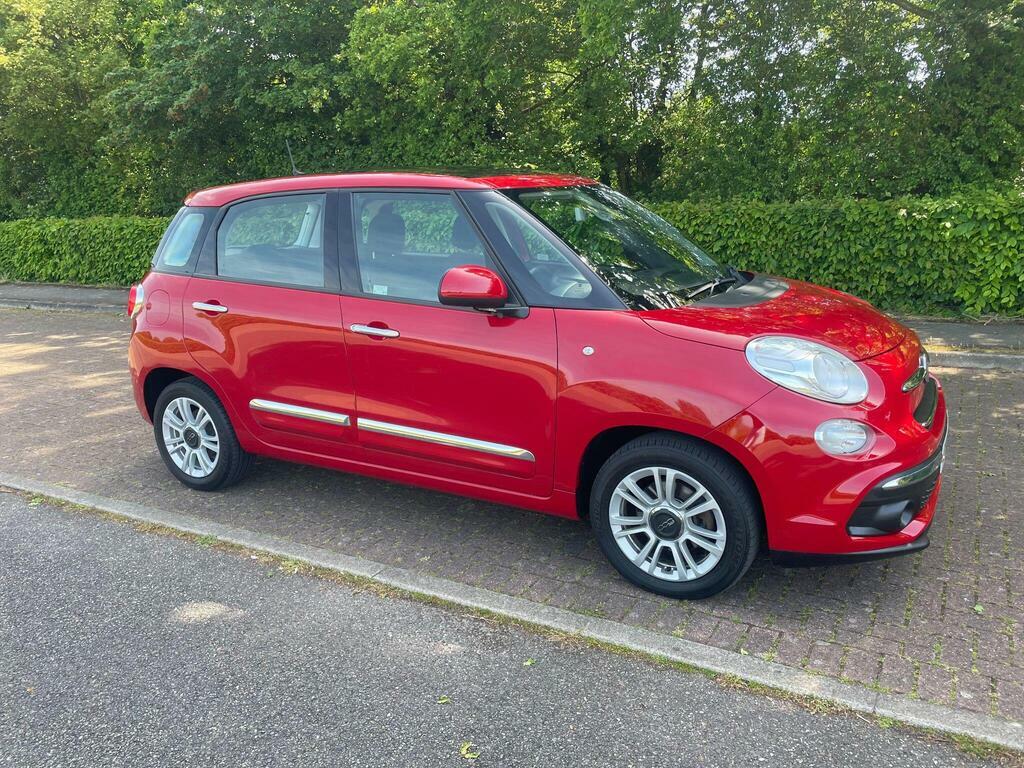 Fiat 500L 1.4 Lounge Euro 6 CA18OTN Red #2