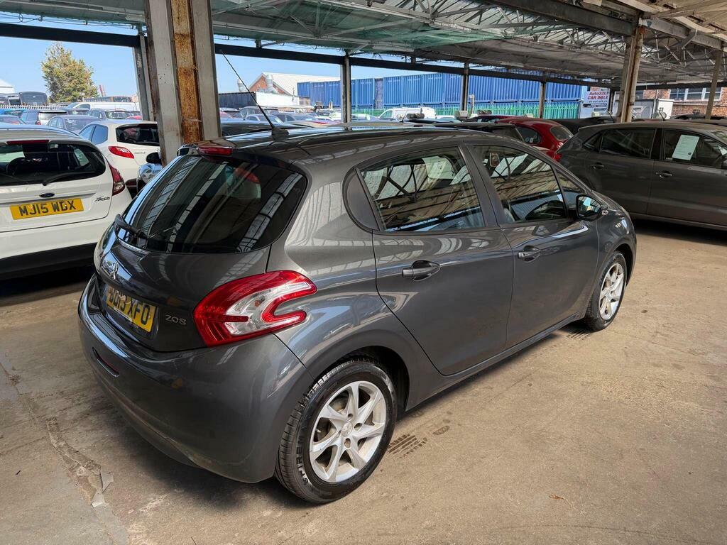 Peugeot 208 1.2 Vti Active Euro 5 BD13XFO Grey #4