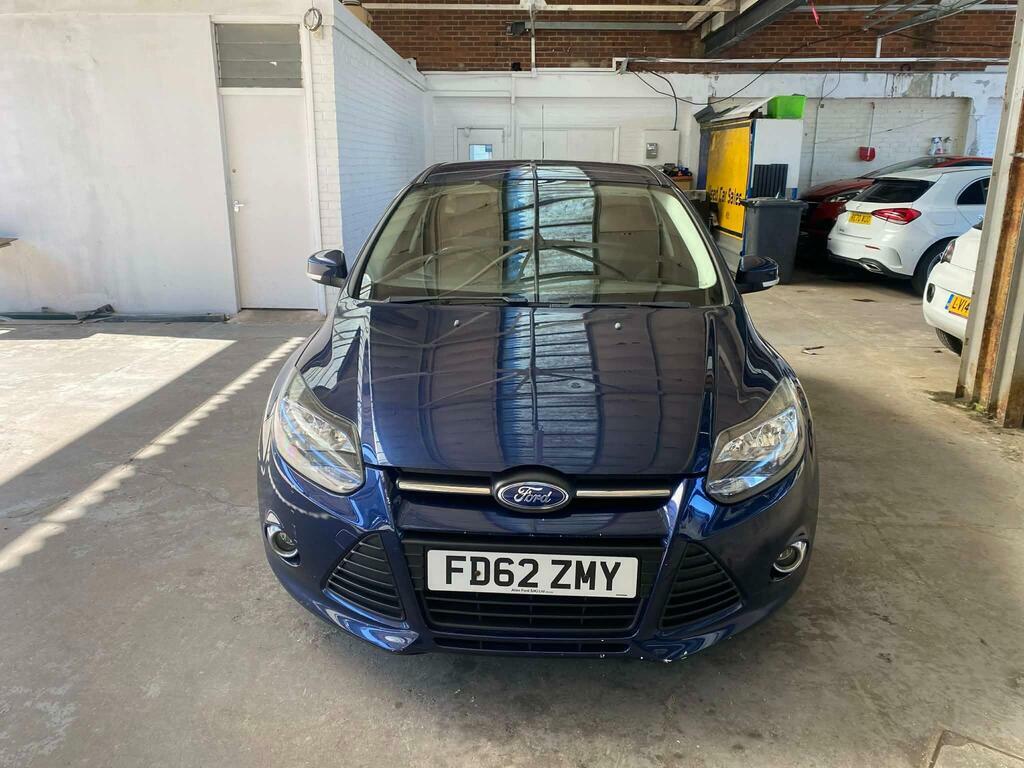 Ford Focus 1.6 Zetec Powershift Euro 5 FD62ZMY Blue #2