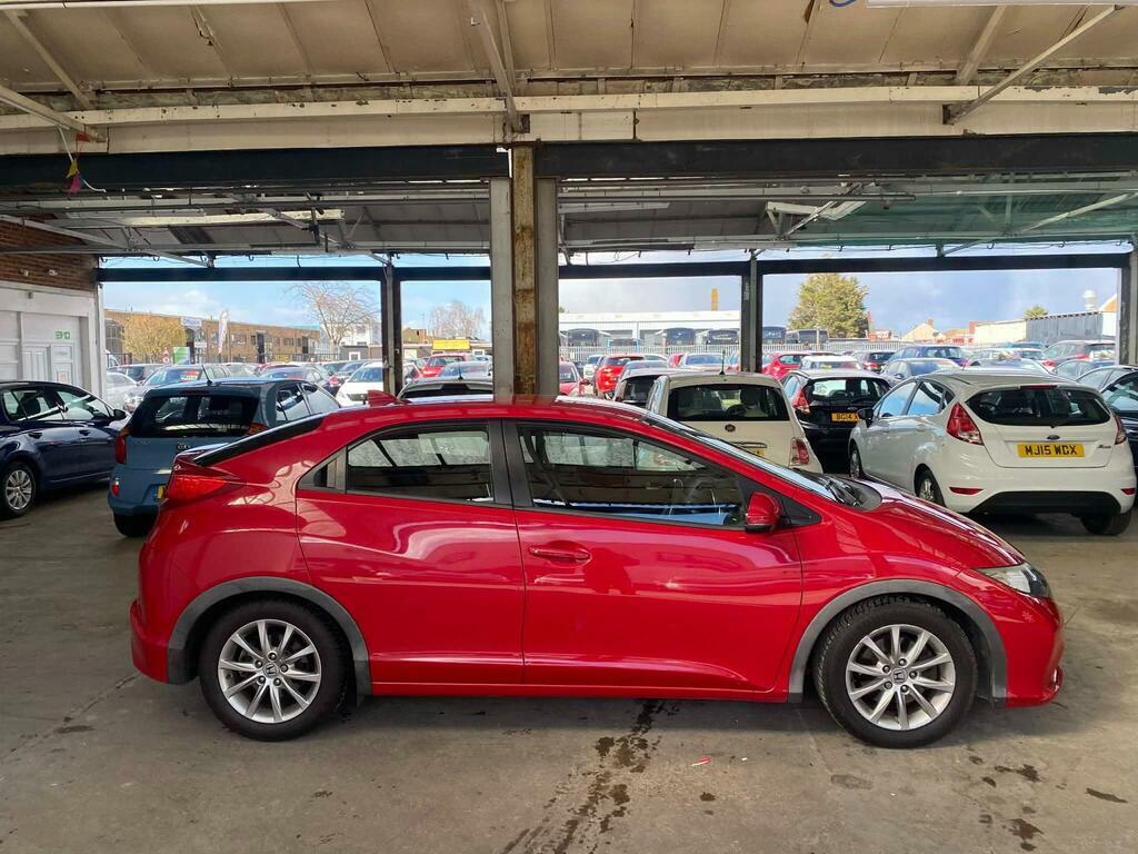 Honda Civic 1.8 I-vtec Es Euro 5 Red #3