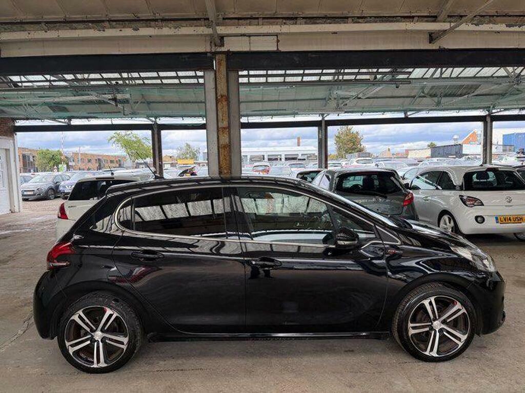 Peugeot 208 1.2 Puretech Gpf Gt Line Euro 6 S S AK68KTX Black #3