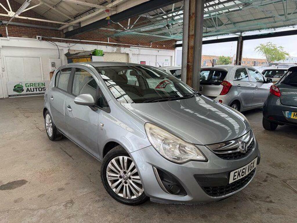 Vauxhall Corsa 1.4 16V Exclusiv Euro 5 Silver