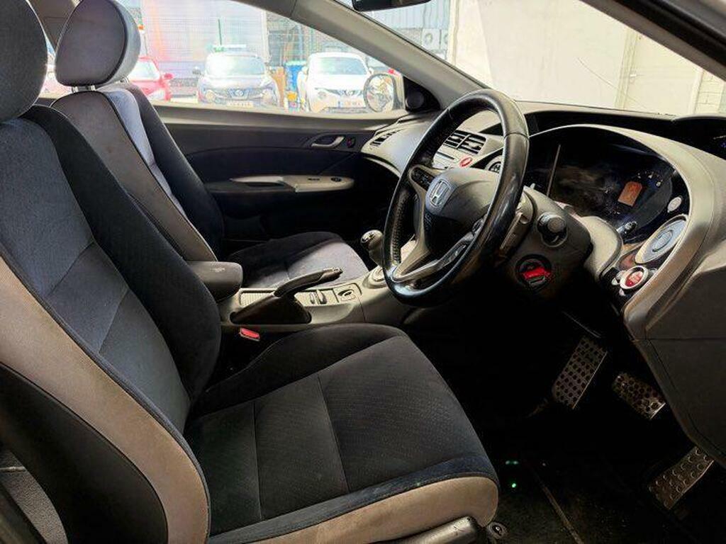 Honda Civic Se Black #16