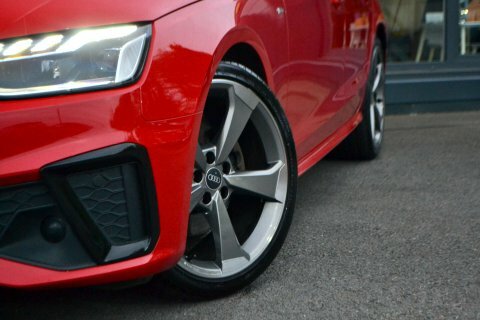 Audi A4 2.0 A4 Black LC21HKN Red #3
