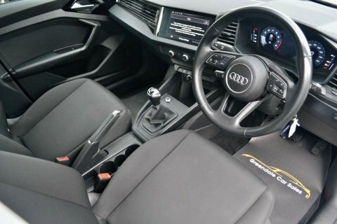 Audi A1 1.0 A1 Sportback KT20YLC White #5