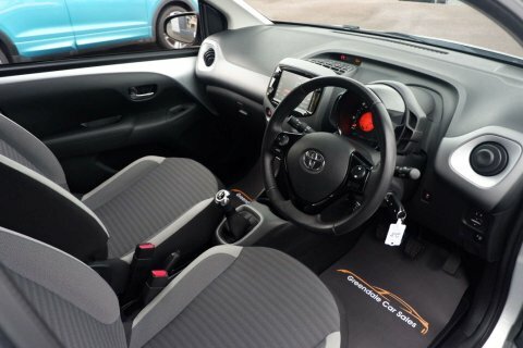 Toyota Aygo X -Trend Vvt-i SM70FHS Silver #4