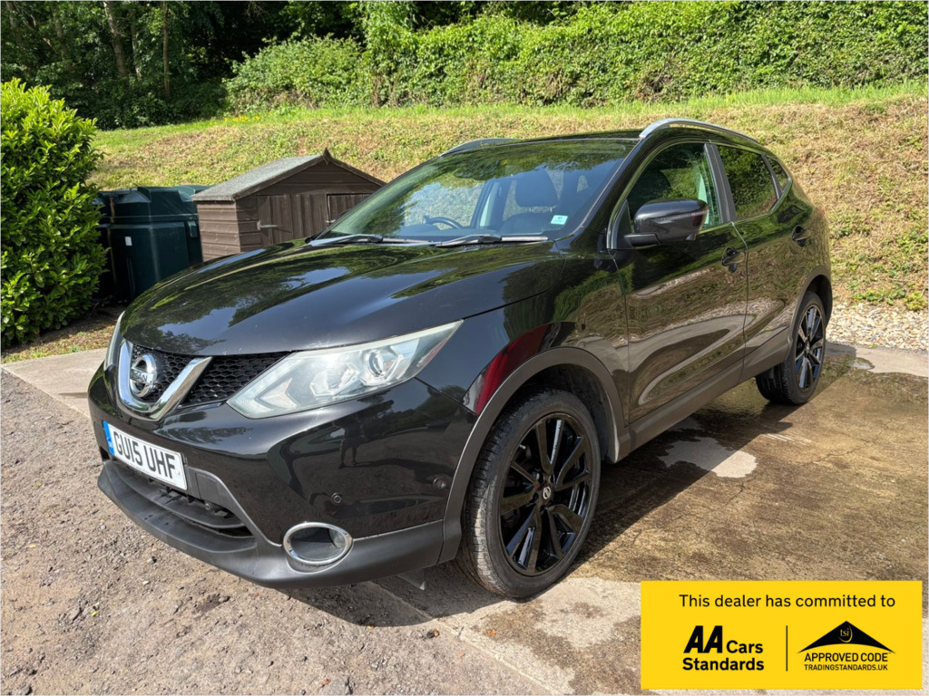 Nissan Qashqai 1.2 Dig-t Tekna Suv 2Wd Euro 5 Black