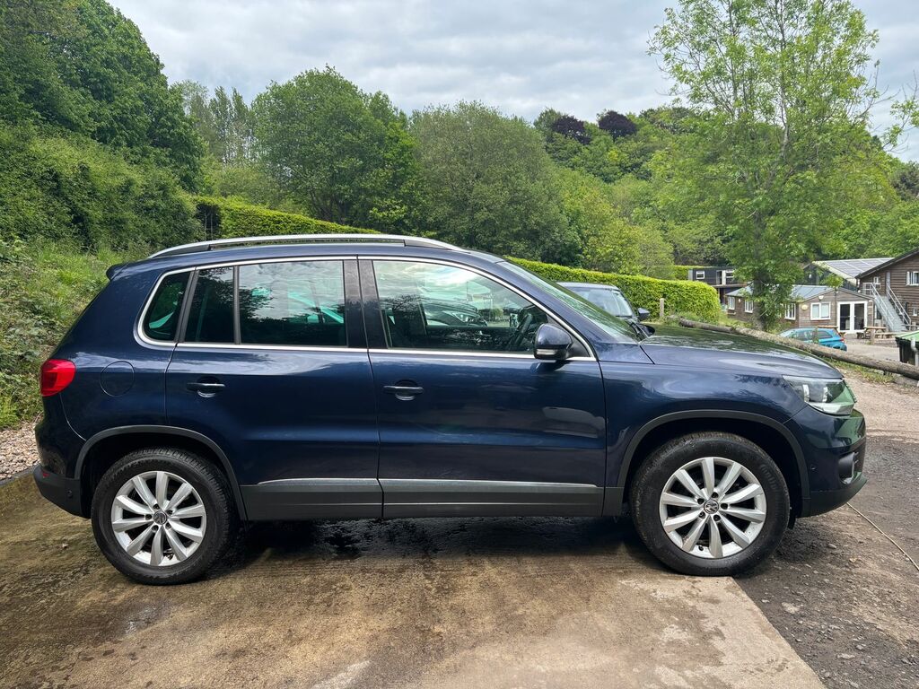 Volkswagen Tiguan 2.0 Tdi Bluemotion Tech Match Suv Manua LG15KFT Blue #4