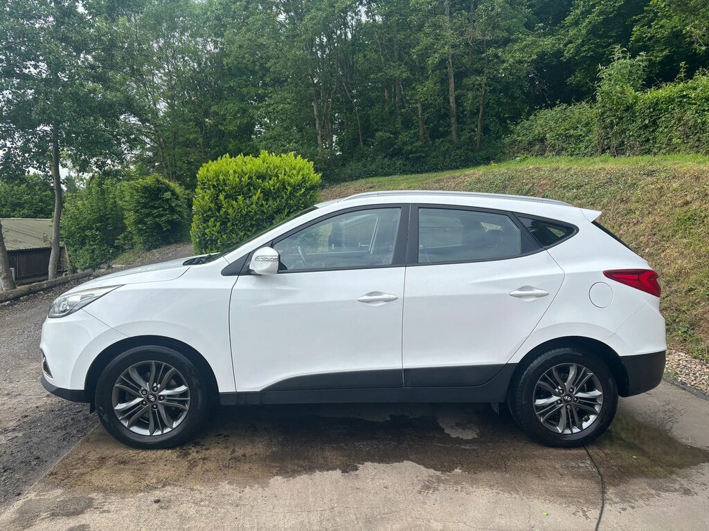 Hyundai Ix35 2.0 Crdi Se 134 Bhp White #8
