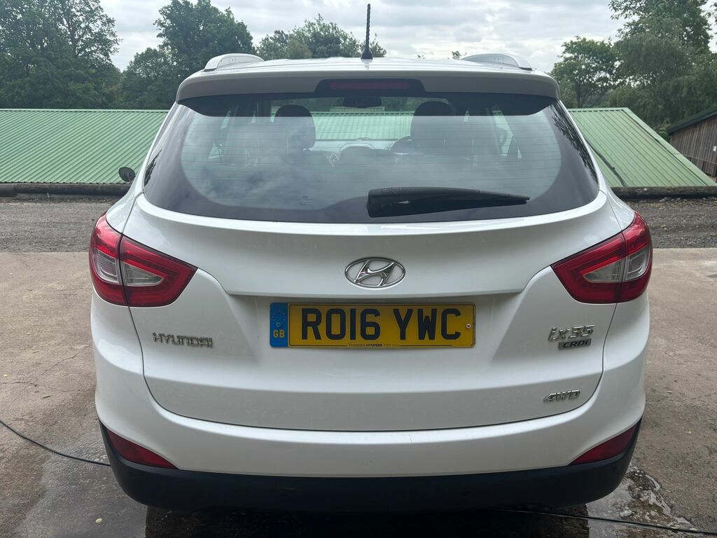 Hyundai Ix35 2.0 Crdi Se Suv 4Wd Euro 5 134 Bh RO16YWC White #6