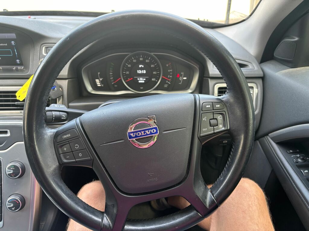Volvo V70 D2 Business Edition Silver #17