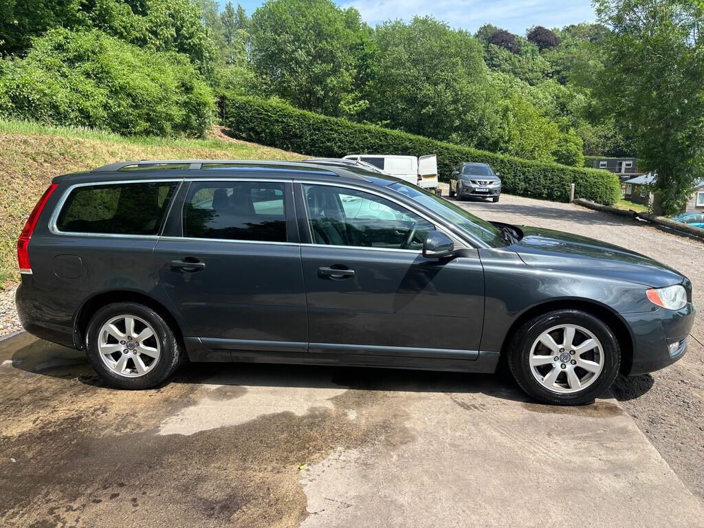Volvo V70 2.0 D3 Business Edition Estate E Grey #3