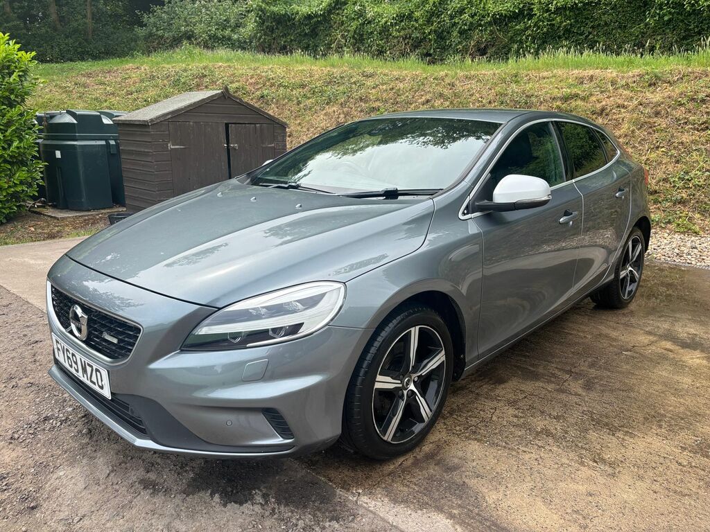 Volvo V40 2.0 T2 R-design Edition Hatchback Manua Grey