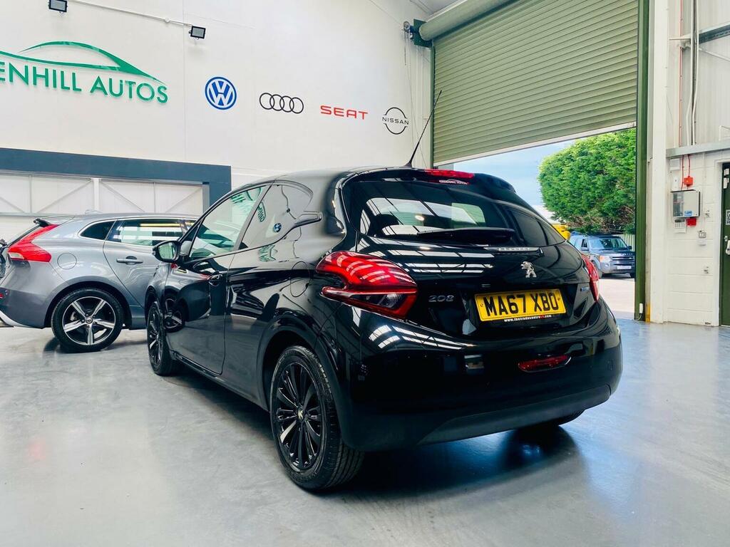 Peugeot 208 Hatchback 1.2 Puretech Black Edition Euro 6 2 MA67XBO Black #2