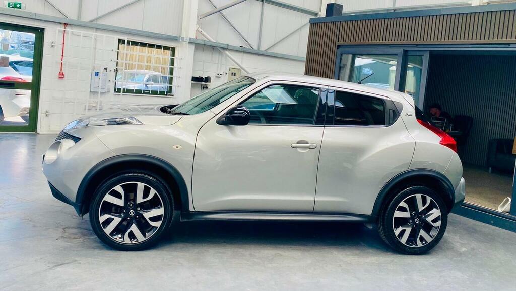 Nissan Juke Suv 1.6 N-tec Euro 5 17In Alloy 201363 Silver #2