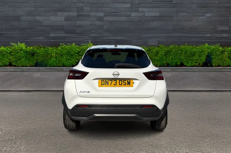 Nissan Juke Hatchback 1.0 Dig-t 114 Tekna DN73OSW White #6
