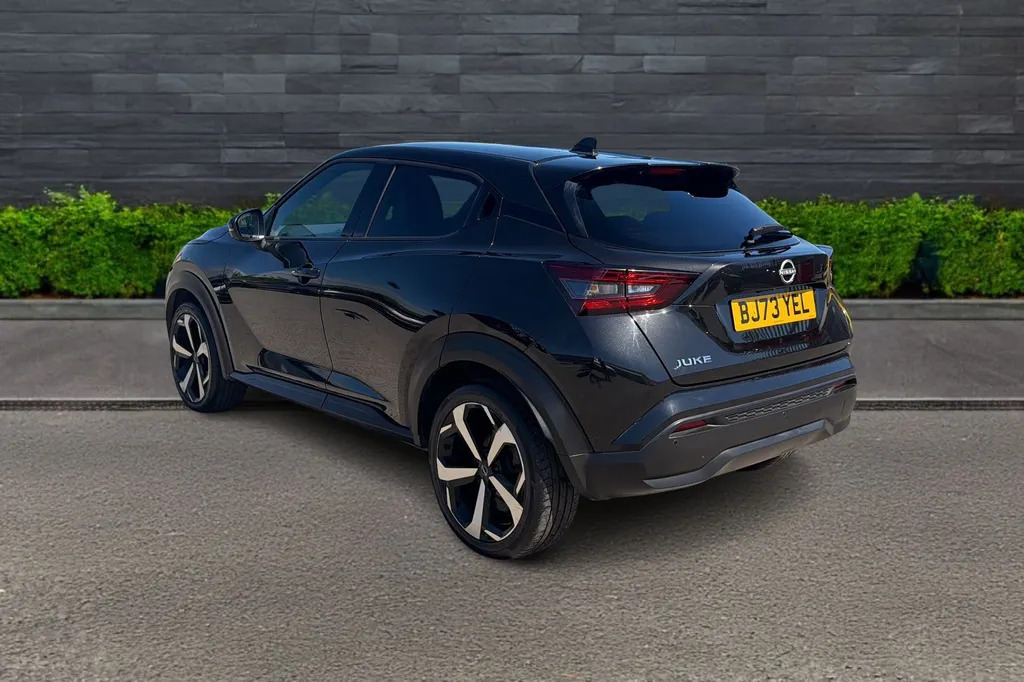 Nissan Juke Hatchback 1.0 Dig-t 114 Tekna BJ73YEL Black #5
