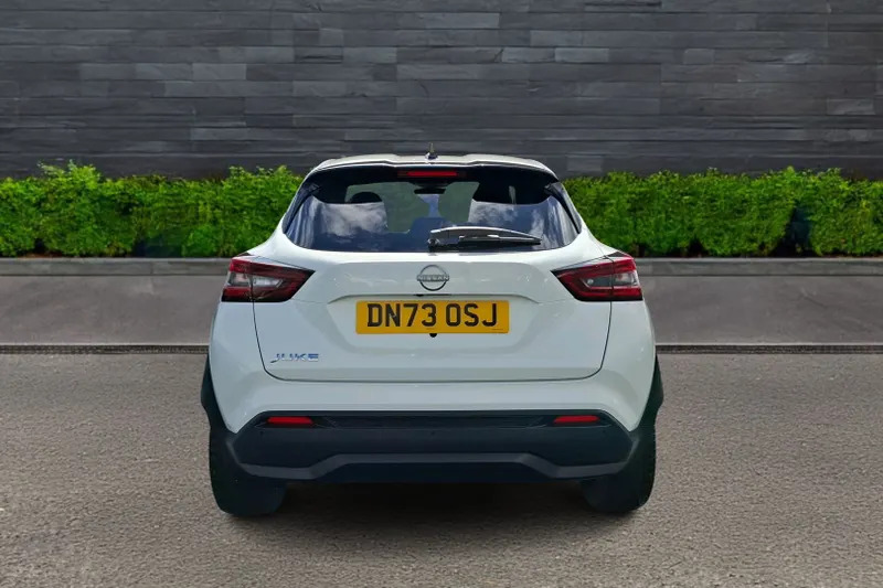Nissan Juke 1.0 Dig-t 114 Tekna DN73OSJ White #6