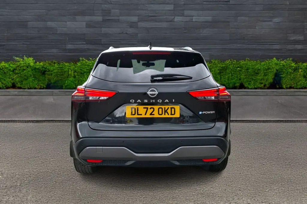 Nissan Qashqai Hatchback 1.5 E-power Tekna 5 Black #6