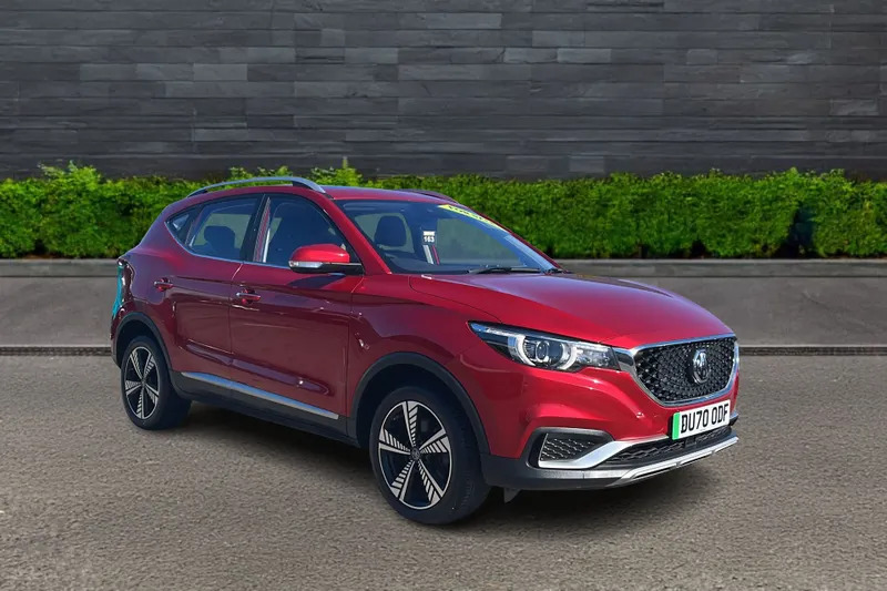 MG ZS 105Kw Exclusive Ev 45Kwh A Red