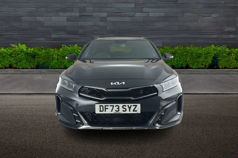 Kia Xceed Hatchback 1.5T Gdi Isg Gt-line DF73SYZ Grey #2