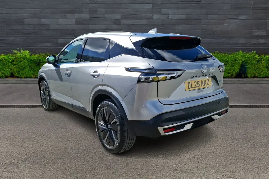 Nissan Qashqai Qashqai Hatchback 1.5 E-power DL25KKZ Silver #5