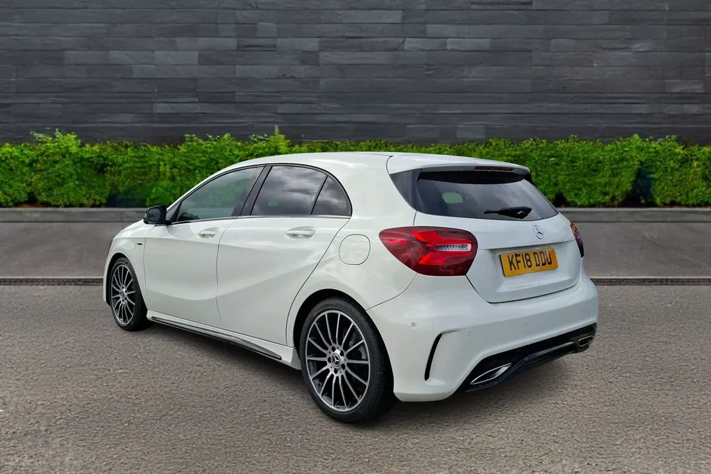Mercedes-Benz A Class Whiteart Premium Plus KF18DDU White #5