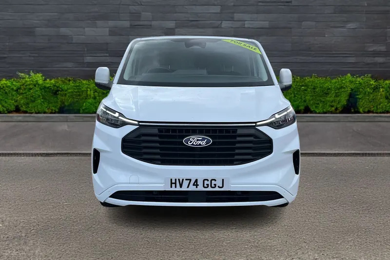 Ford Transit Custom Custom 320 L2 2.0 Ecoblue 136 HV74GGJ White #2