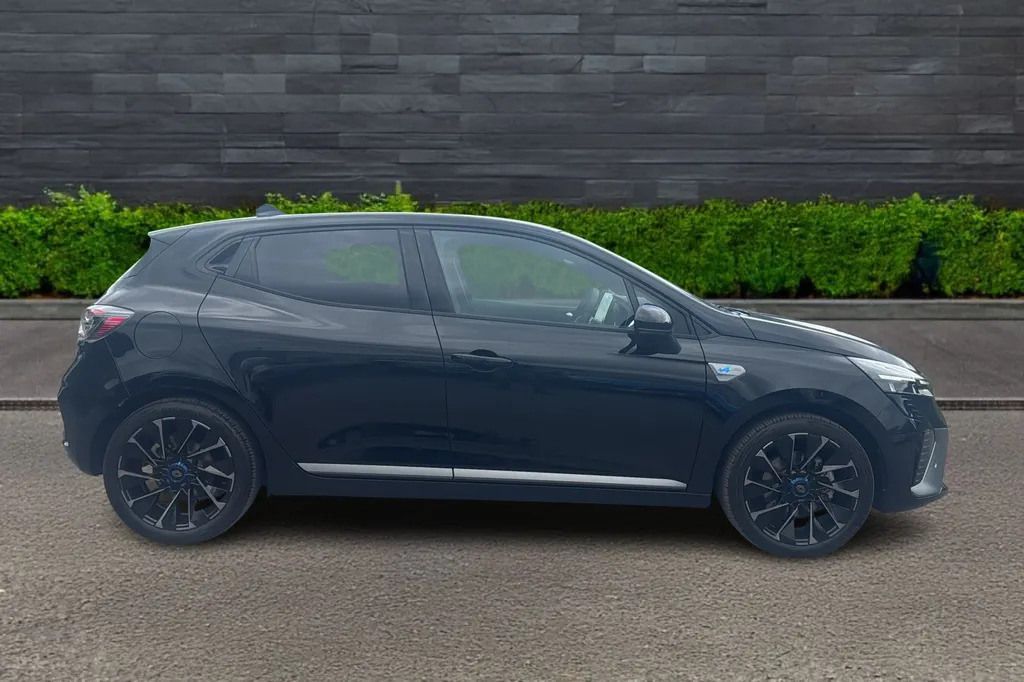 Renault Clio 1.6 E-tech Hybrid 145 Esprit A RF24GWW Black #6