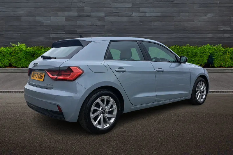 Audi A1 Sportback 25 Tfsi Sport MP73XKG Grey #4