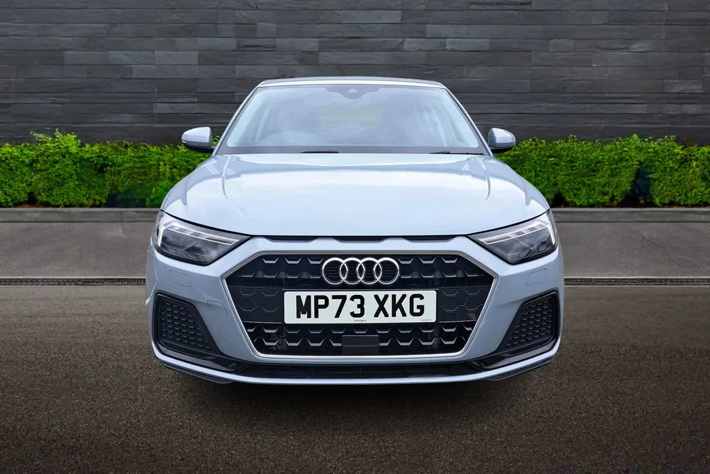 Audi A1 Sportback 25 Tfsi Sport MP73XKG Grey #2