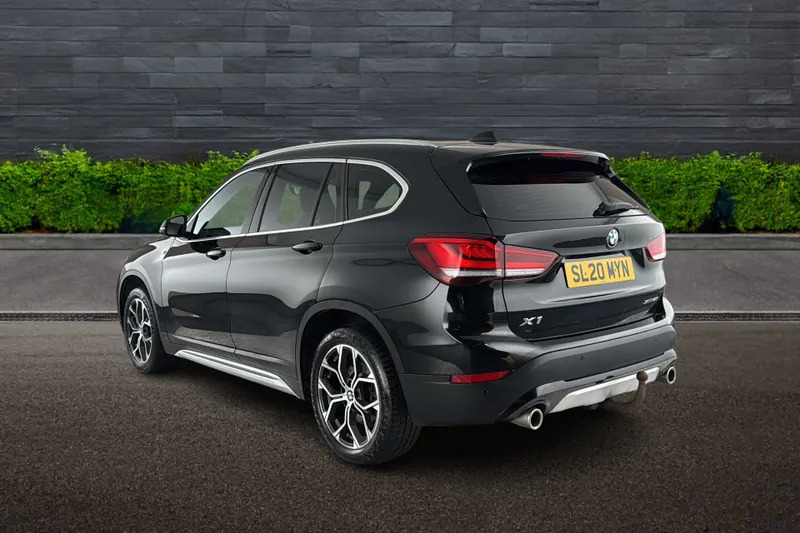 BMW X1 Estate Xdrive 20I Xline St SL20MYN Black #5