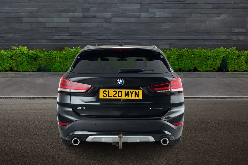 BMW X1 Estate Xdrive 20I Xline St SL20MYN Black #6