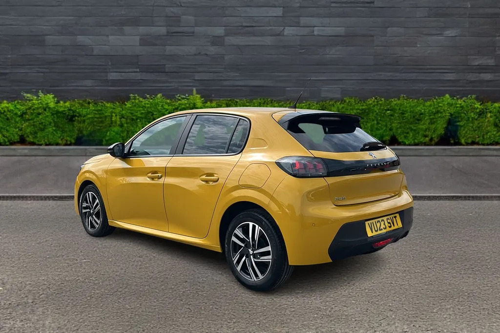 Peugeot 208 1.2 Puretech Active Premium 5 VU23SVT Yellow #5