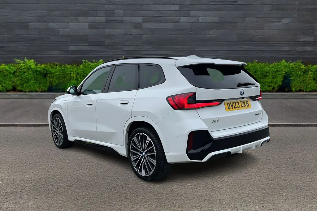 BMW X1 Xdrive 25E M Sport Step Au DV23ZKB White #5