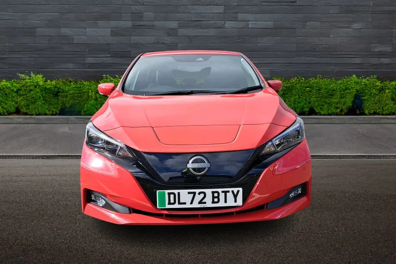 Nissan Leaf Leaf 110Kw Tekna 39Kwh Aut DL72BTY Red #2
