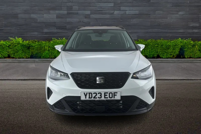 Seat Arona Hatchback 1.0 Tsi 110 Se Editi White #2